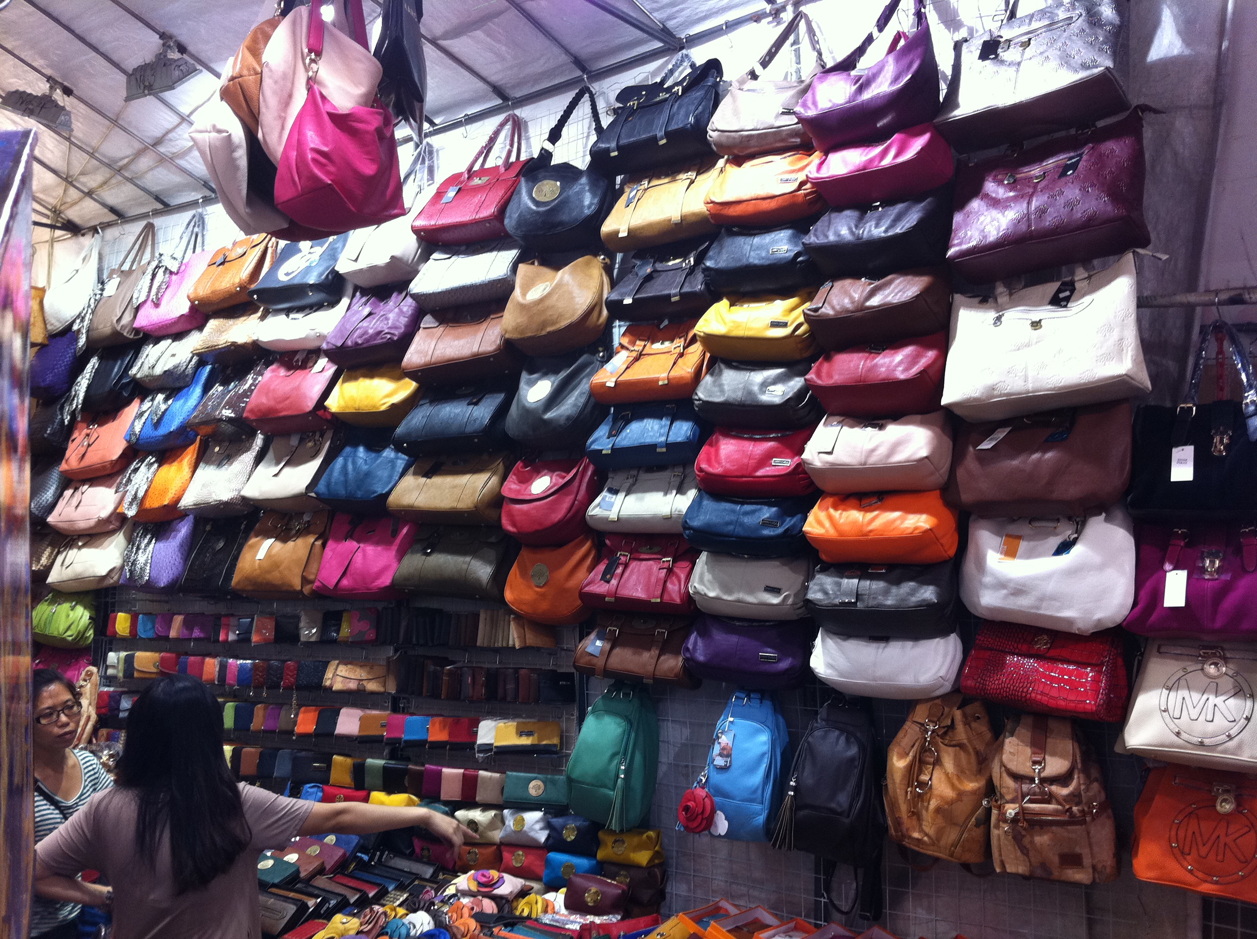 How to Select a Good Woman’s Handbag